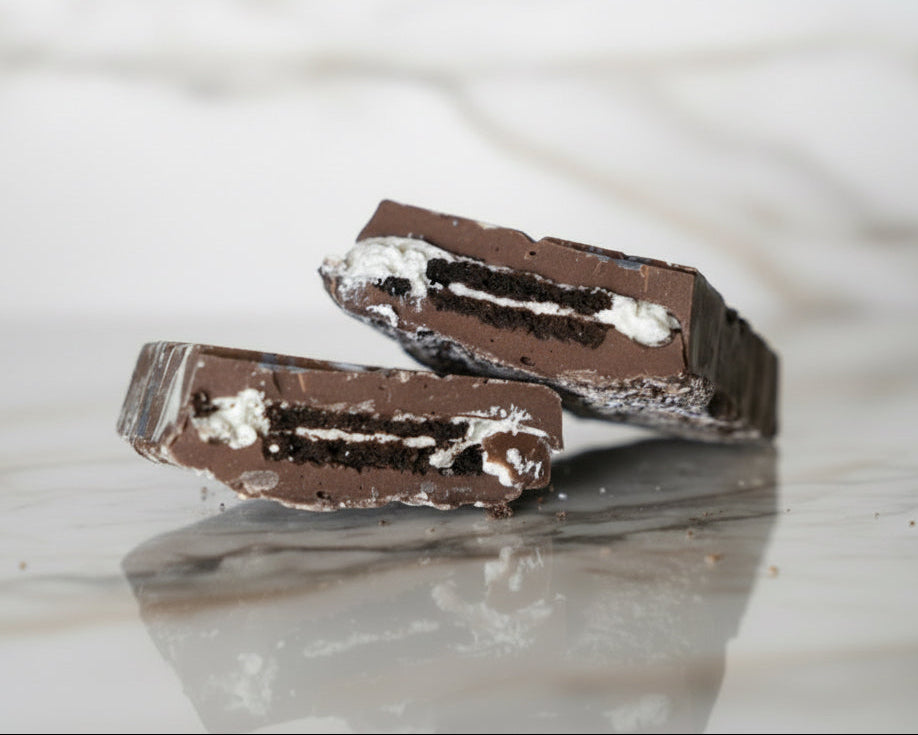 Cookie Cream Dream Stuffed Chocolate Bar