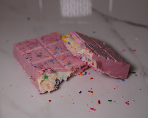 Dunkaroo Delight Stuffed Chocolate Bar