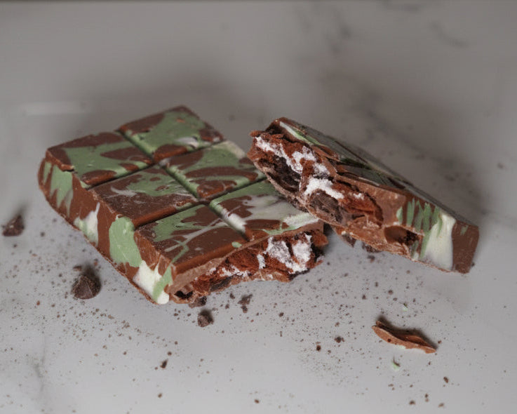 Thick Mint Stuffed Chocolate Bar